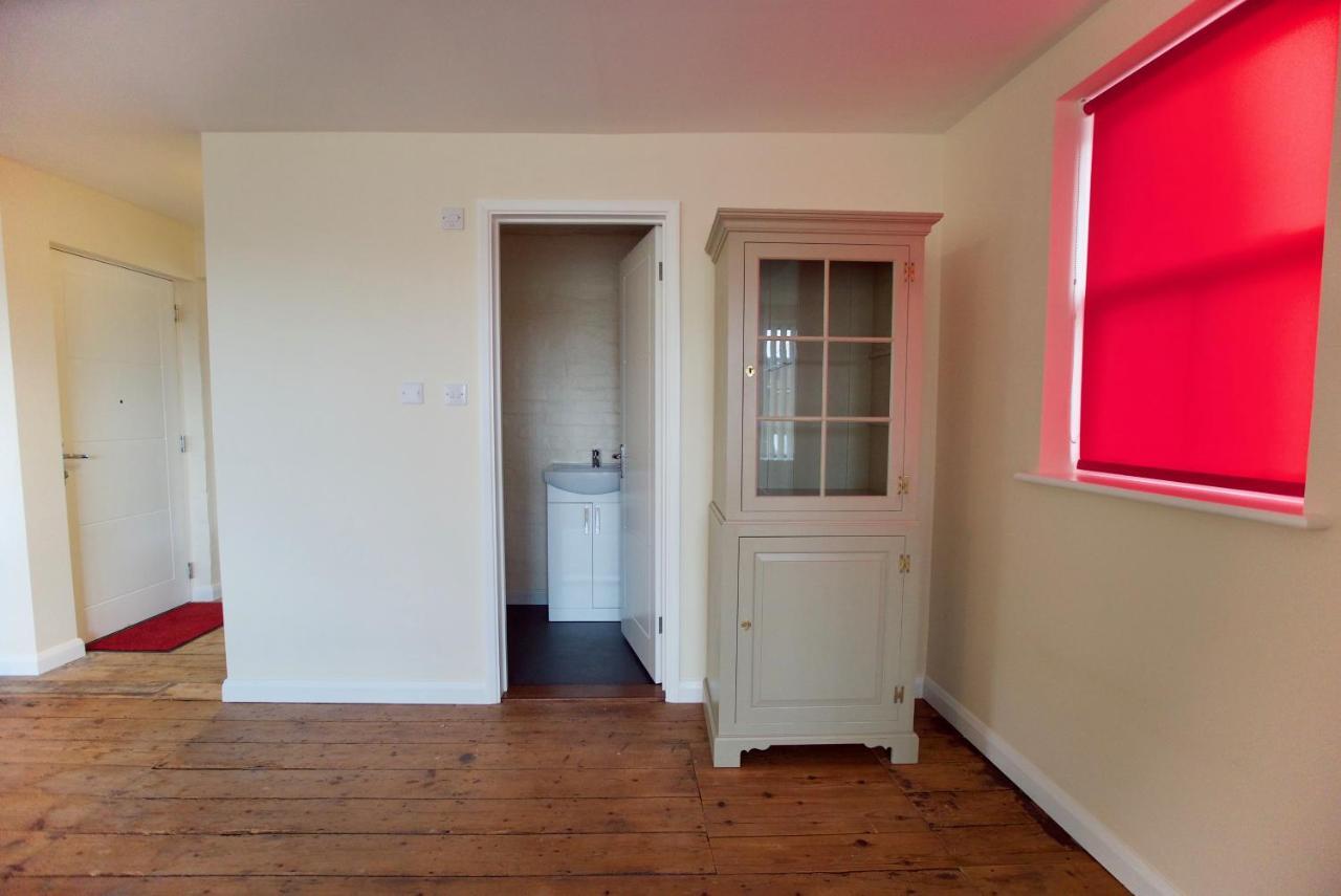 Spacious Apartment With Roof Terrace, Near The Waterfront, Ipswich Ngoại thất bức ảnh