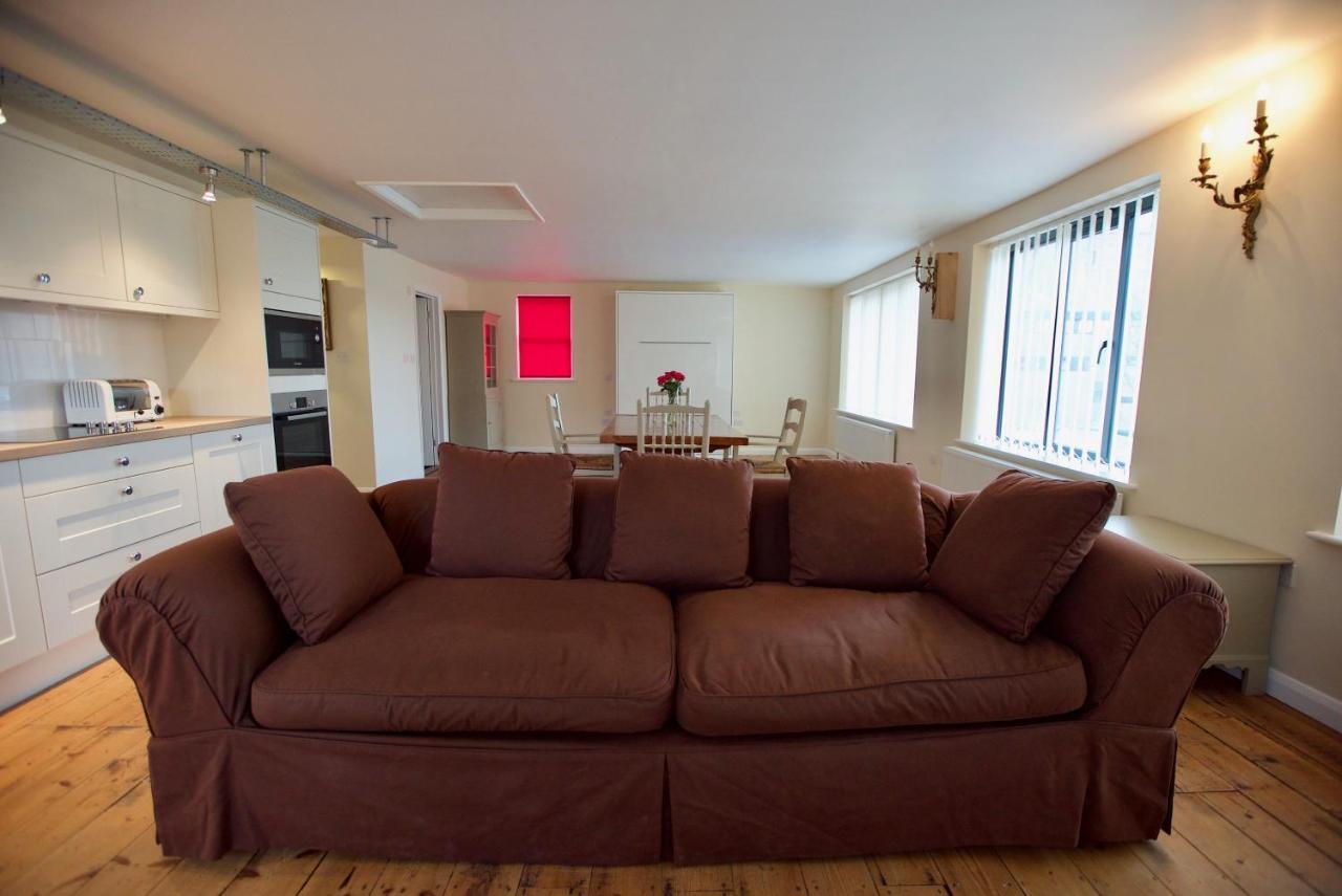 Spacious Apartment With Roof Terrace, Near The Waterfront, Ipswich Ngoại thất bức ảnh