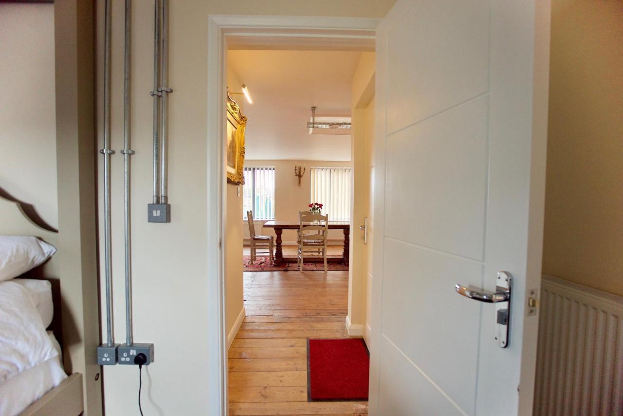 Spacious Apartment With Roof Terrace, Near The Waterfront, Ipswich Ngoại thất bức ảnh